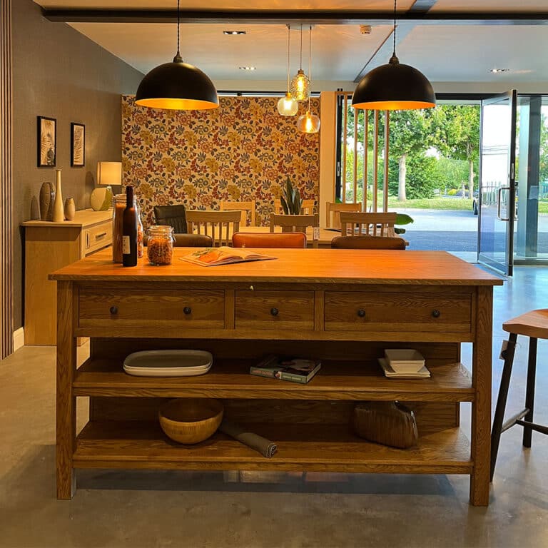 Quercus Solid Oak Kitchen Island