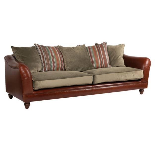 Finchely Sofa Con-Tempo Furniture