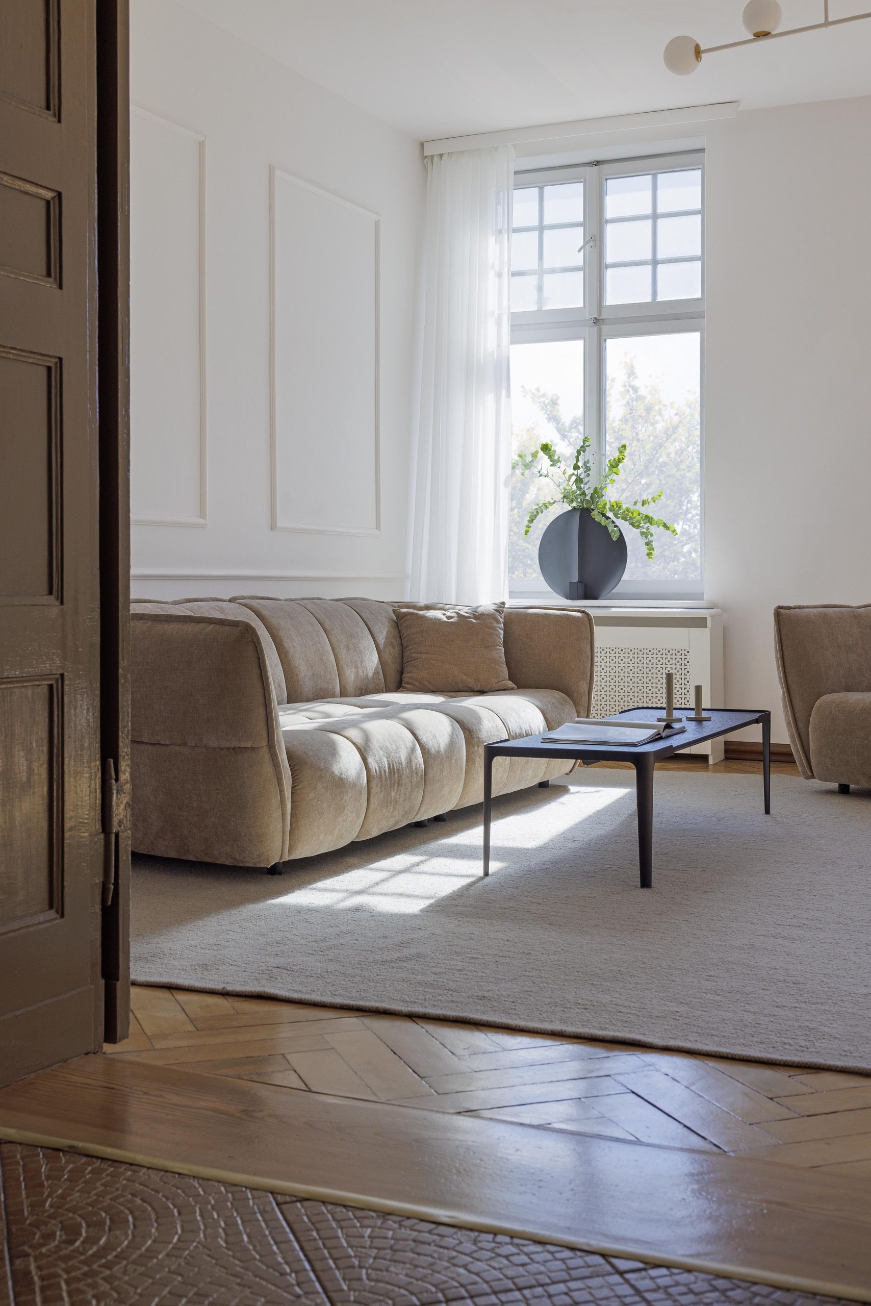 Sits Clyde Footstool Con-Tempo Furniture 4