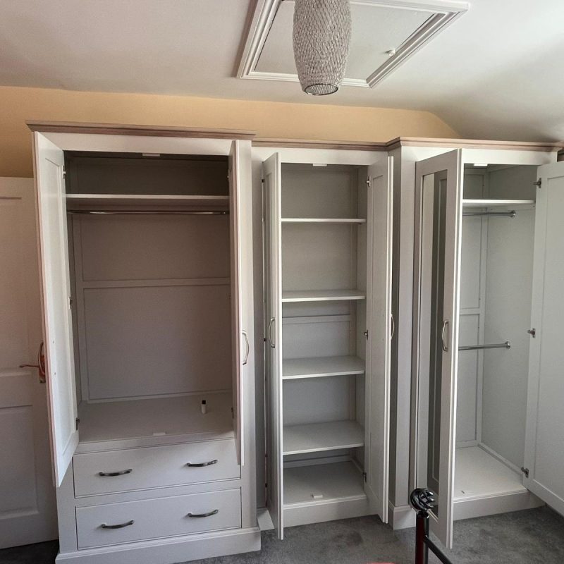bespoke fitted wardrobes