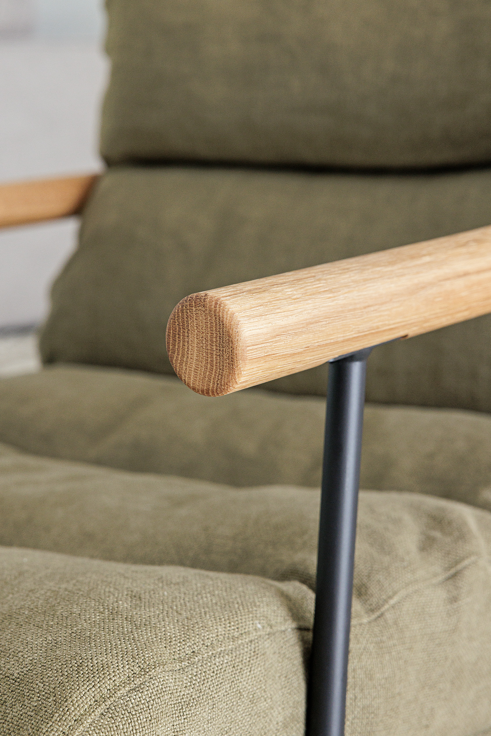 Sits Bill Armchair Con-Tempo Furniture 3